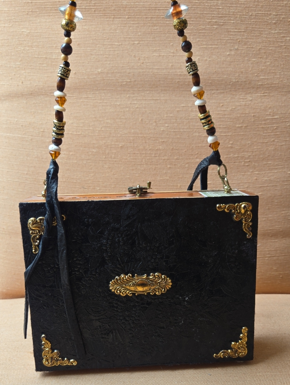 Black Vintage-Inspired Women's Box Bag with Gold Accents